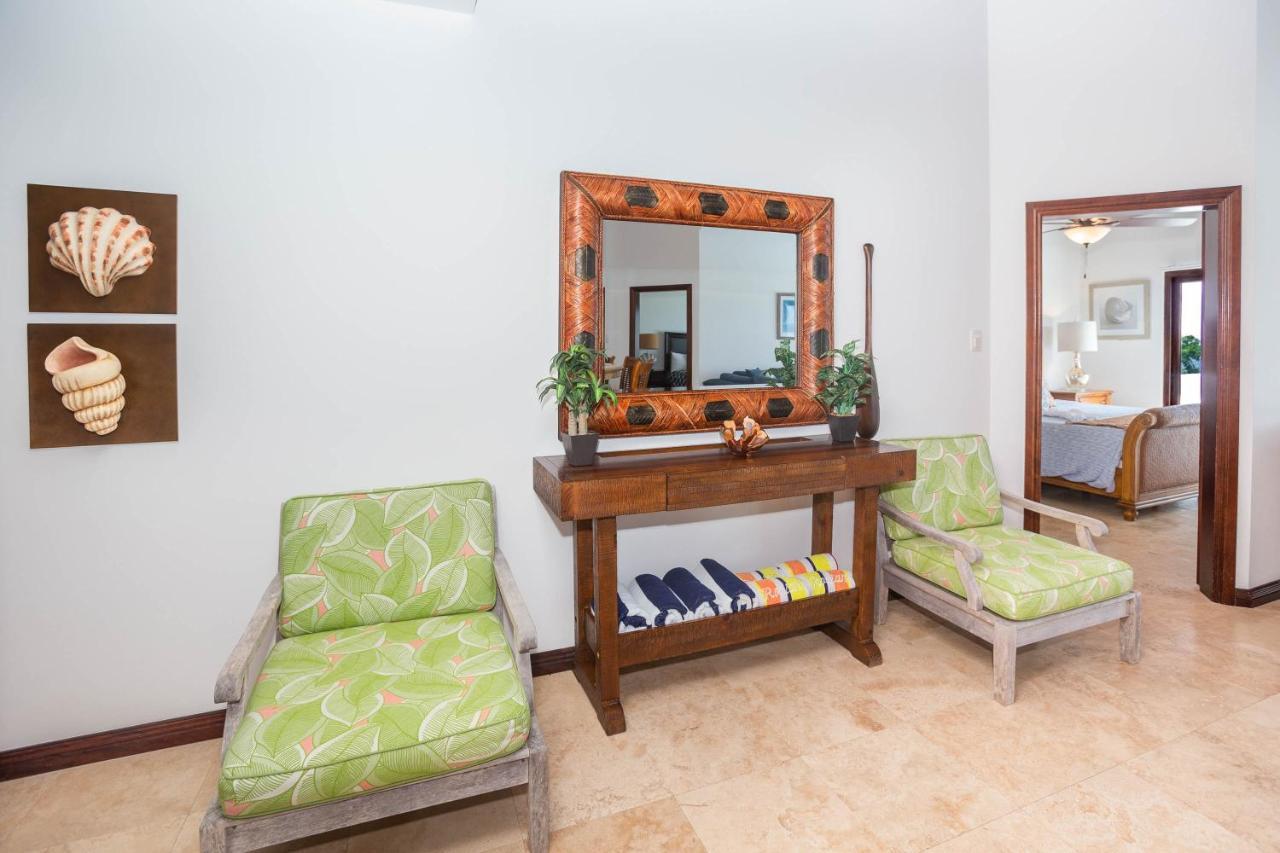 Pristine Bay Villa 1304 With Large Pool - 3 Bedroom Condo French Harbour Εξωτερικό φωτογραφία