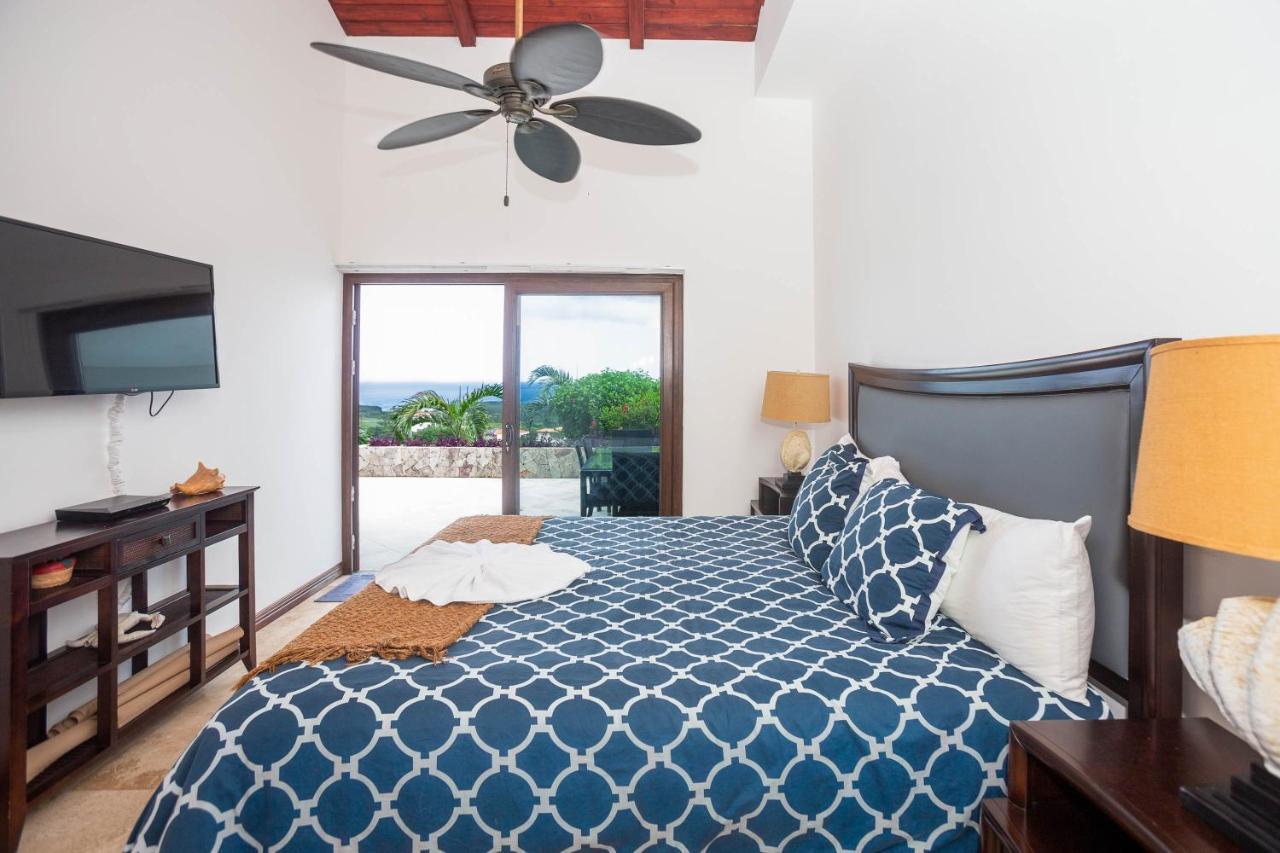 Pristine Bay Villa 1304 With Large Pool - 3 Bedroom Condo French Harbour Εξωτερικό φωτογραφία
