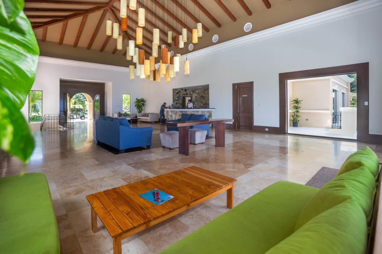 Pristine Bay Villa 1304 With Large Pool - 3 Bedroom Condo French Harbour Εξωτερικό φωτογραφία